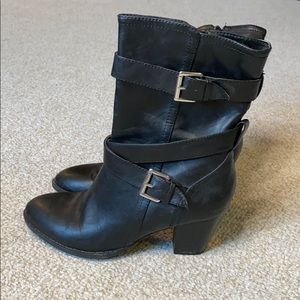 GH Bass Mid Calf Heeled Booties Black
